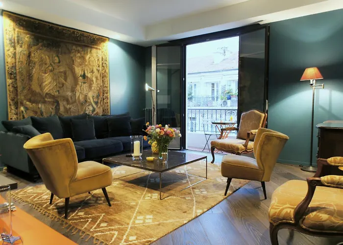 Élégant appartement avec terrasse - Promenade des Arts
