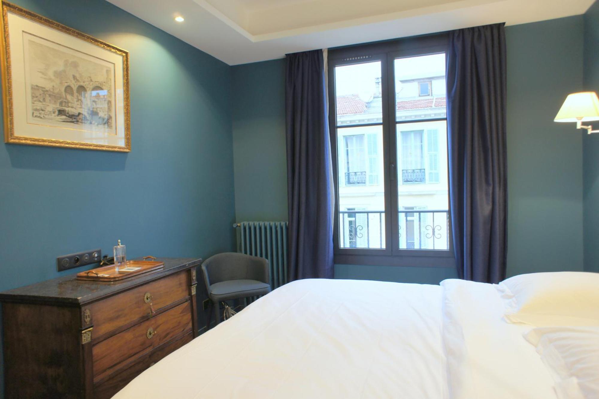 élégant Avec Terrasse - Promenade Des Arts Appartement